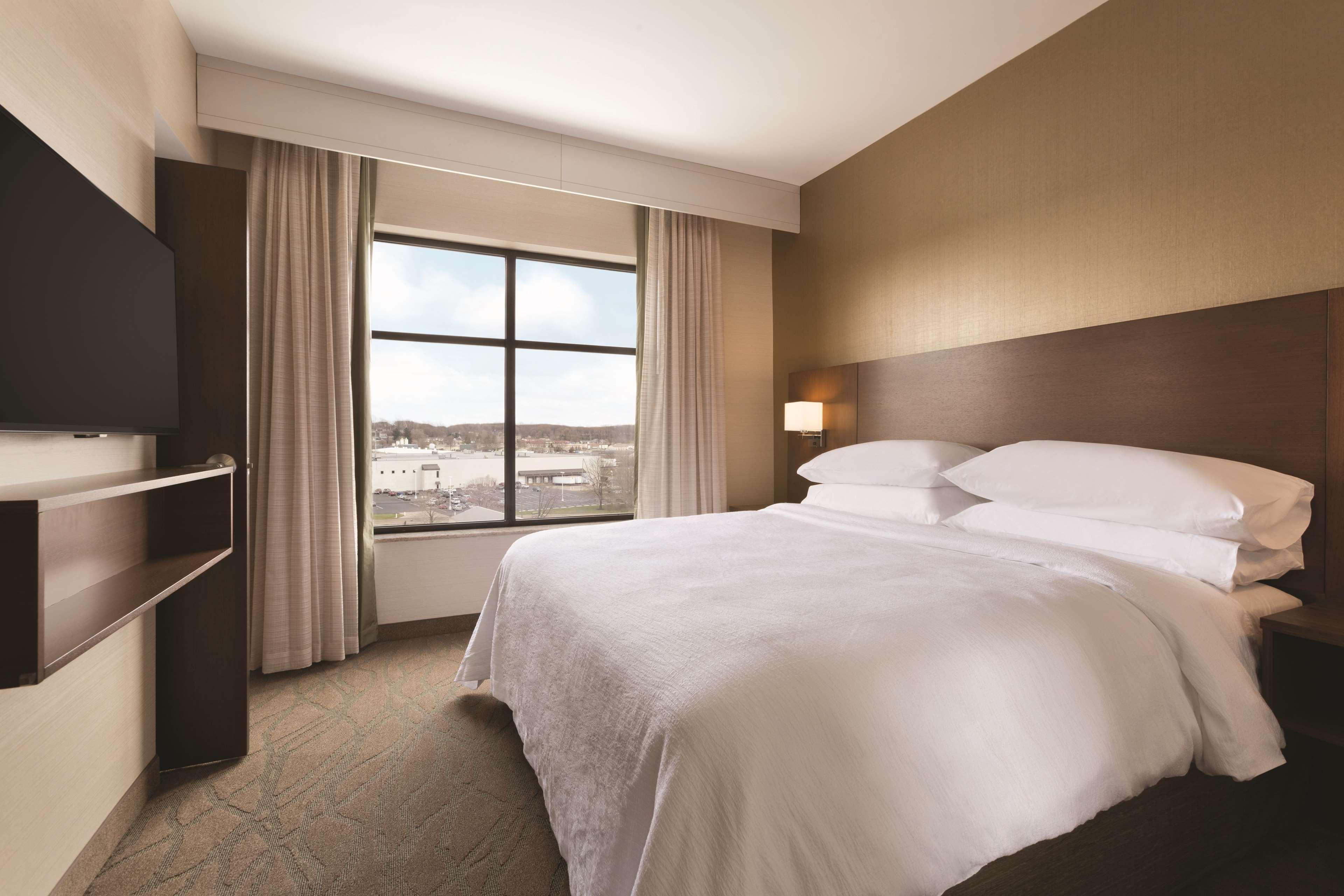 נורת' קנטון Embassy Suites By Hilton Akron Canton Airport מראה חיצוני תמונה
