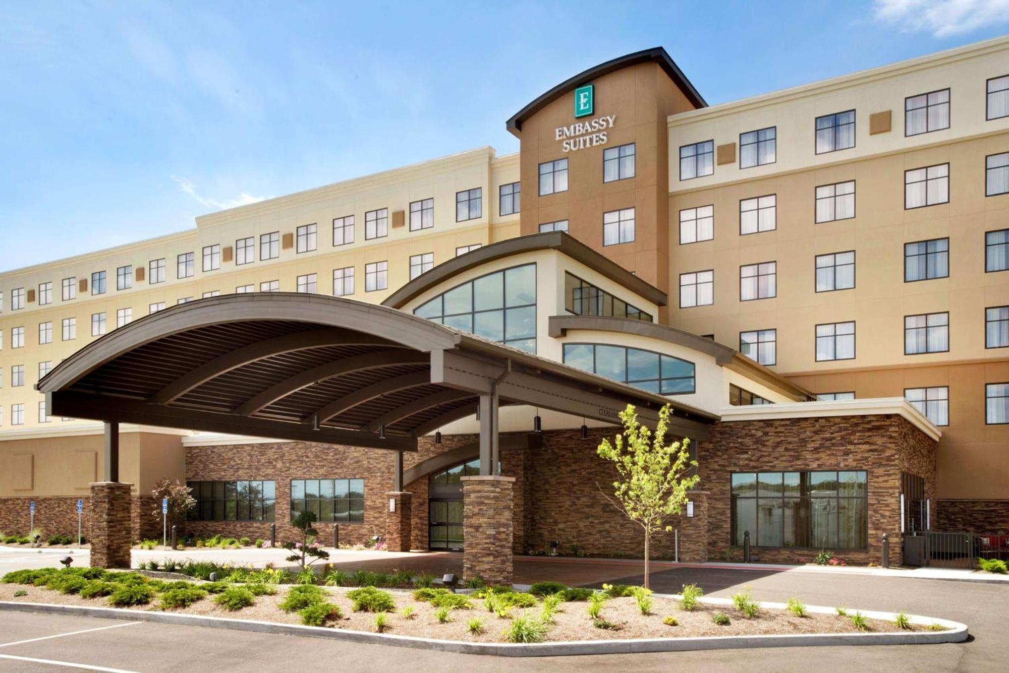 נורת' קנטון Embassy Suites By Hilton Akron Canton Airport מראה חיצוני תמונה